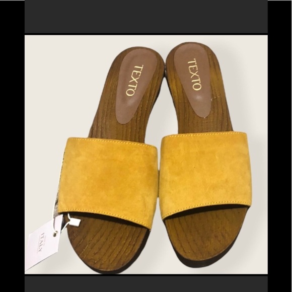 Texto Italian Clog Sandals - Picture 1 of 12
